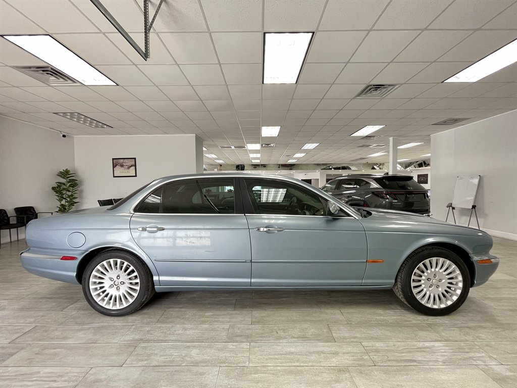 2005 Jaguar XJ-Series Vanden Plas photo