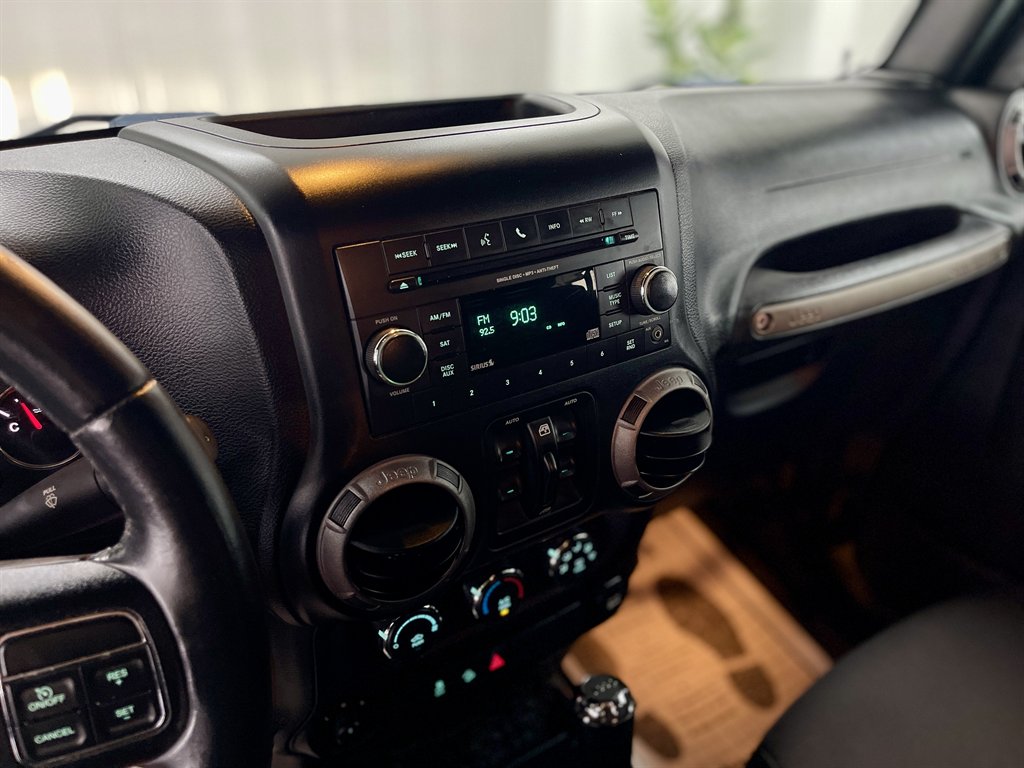 2016 Jeep Wrangler Unlimited Sport photo