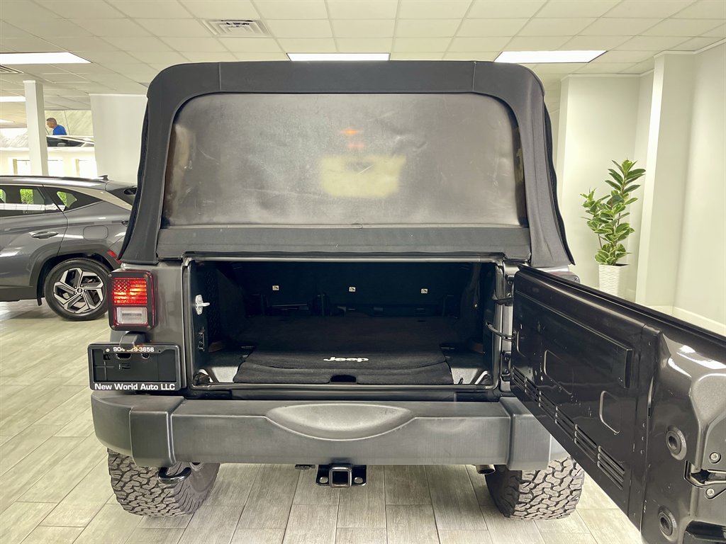 2016 Jeep Wrangler Unlimited Sport photo
