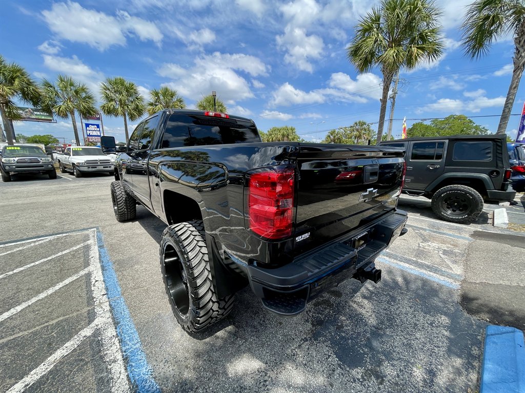 2016 Chevrolet Silverado 2500 LTZ photo