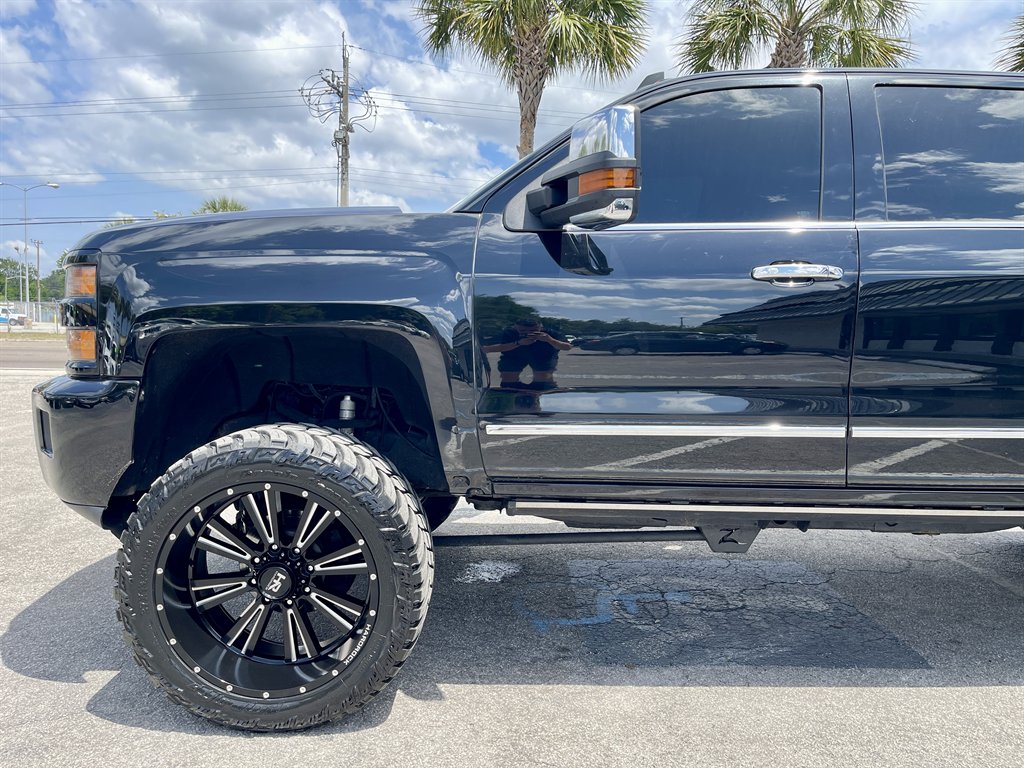 2016 Chevrolet Silverado 2500 LTZ photo