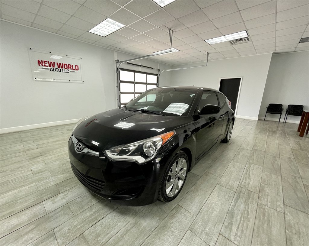 2016 Hyundai Veloster photo