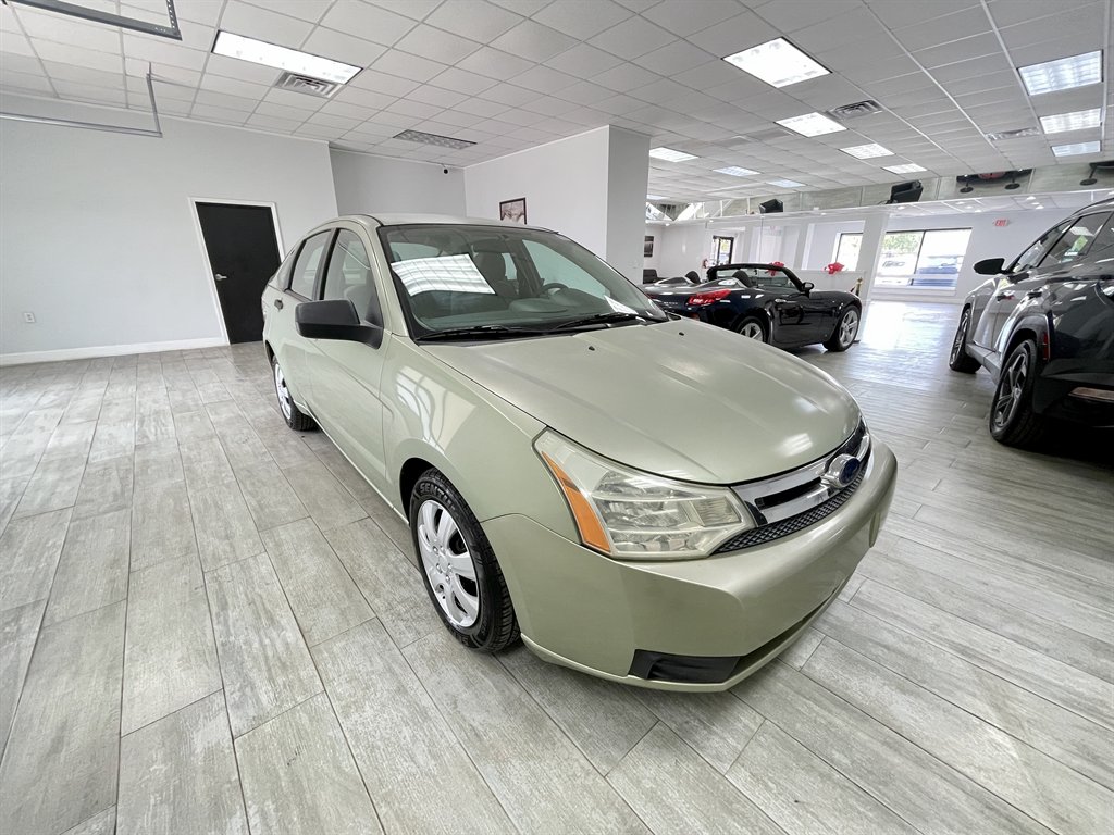 2008 Ford Focus S photo
