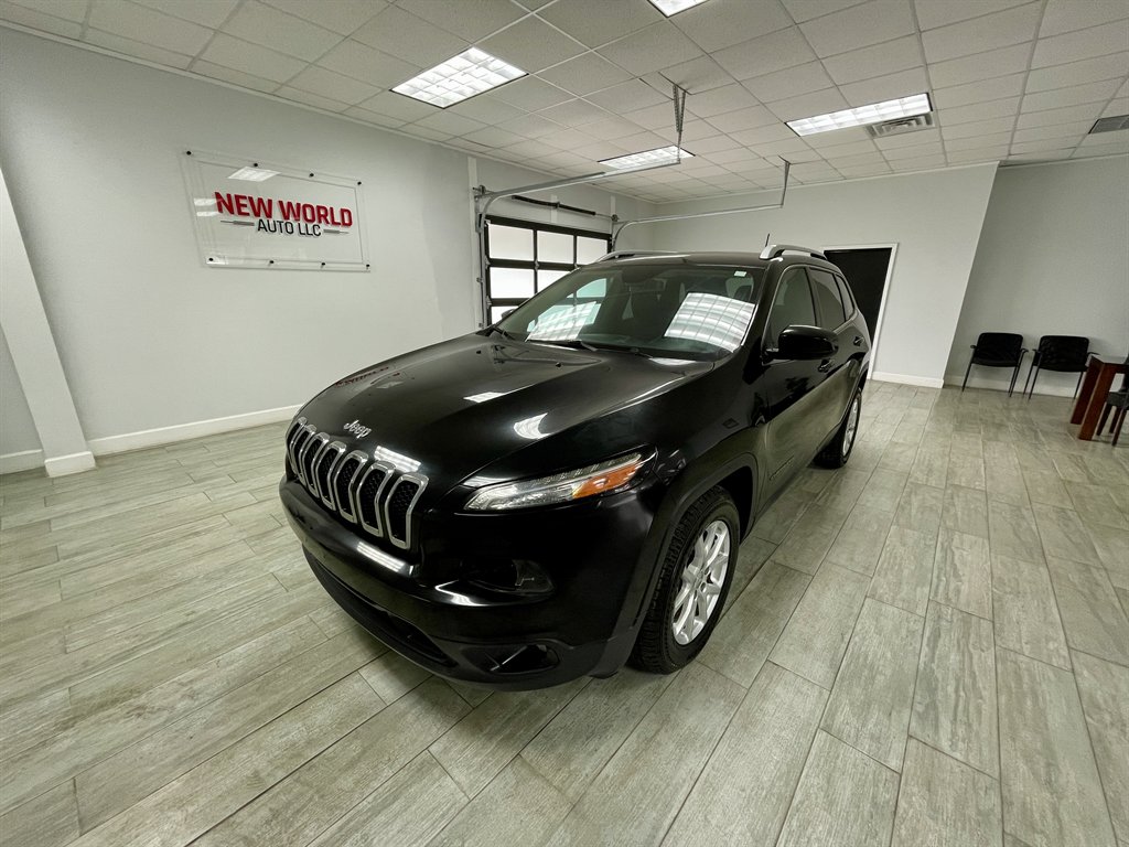 2017 Jeep Cherokee Latitude photo