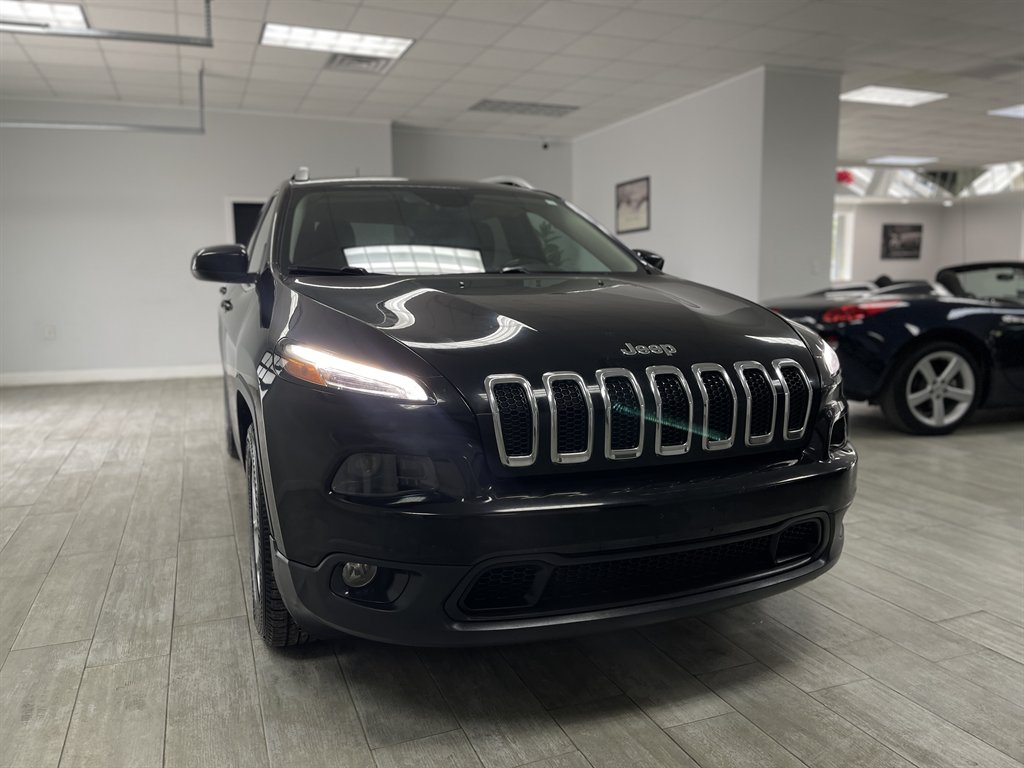 2017 Jeep Cherokee Latitude photo