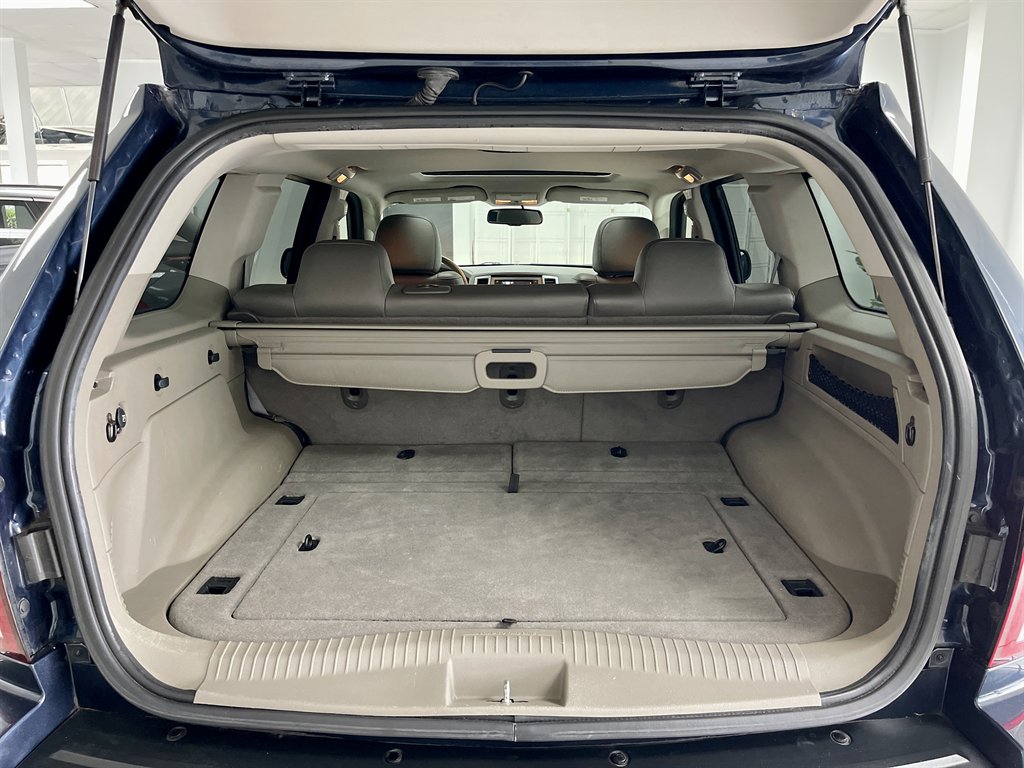2009 Jeep Grand Cherokee Laredo photo