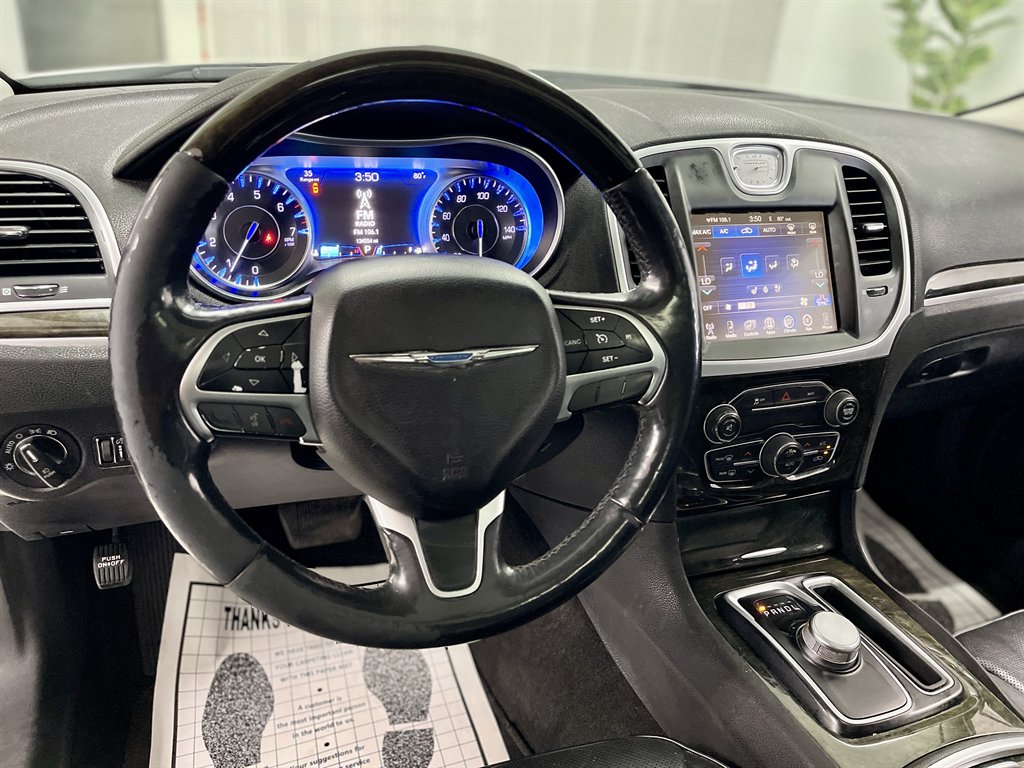 2016 Chrysler 300 C photo