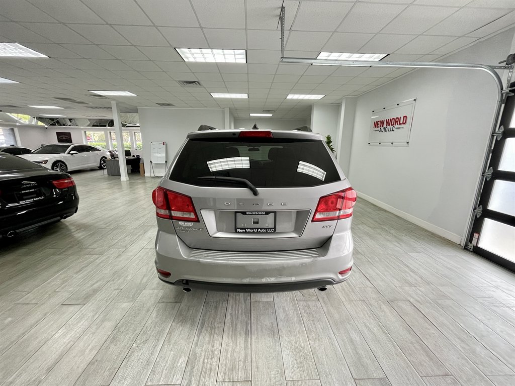 2016 Dodge Journey - $5,998