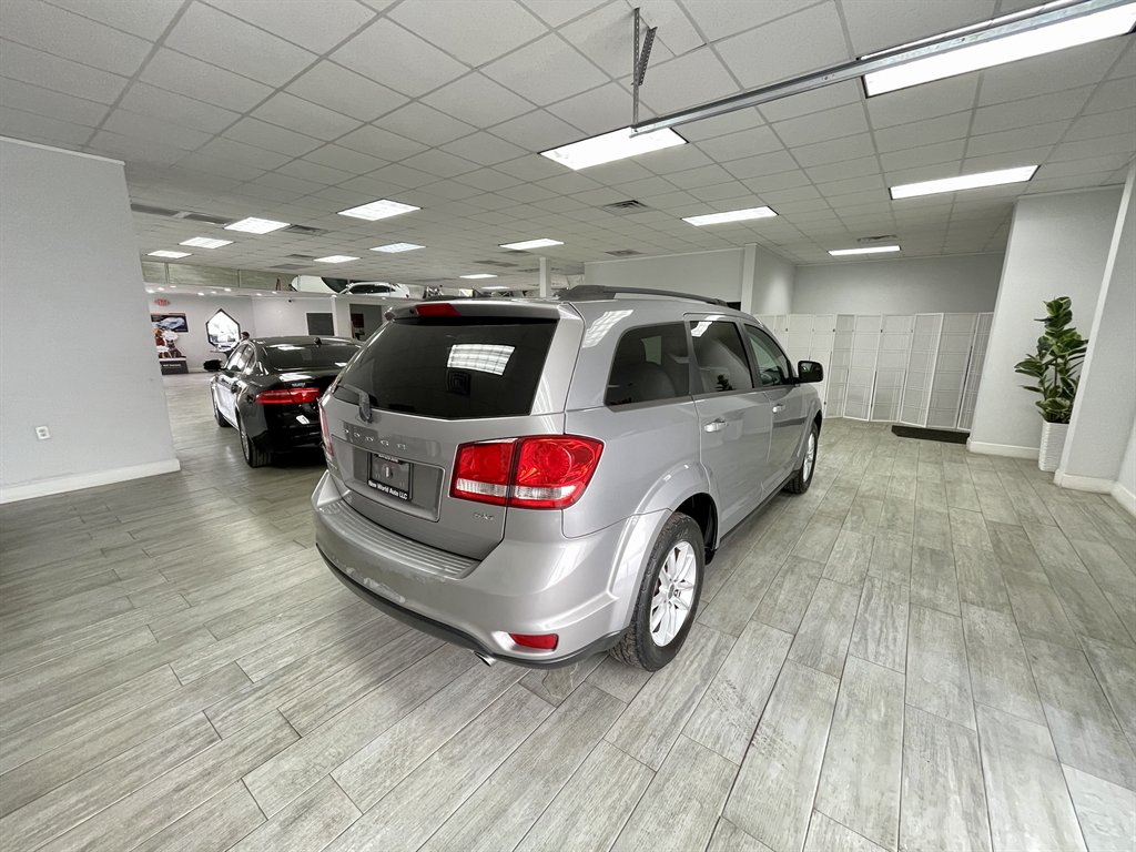 2016 Dodge Journey - $5,998