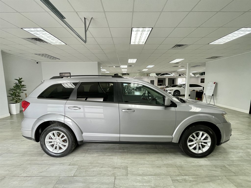 2016 Dodge Journey - $5,998