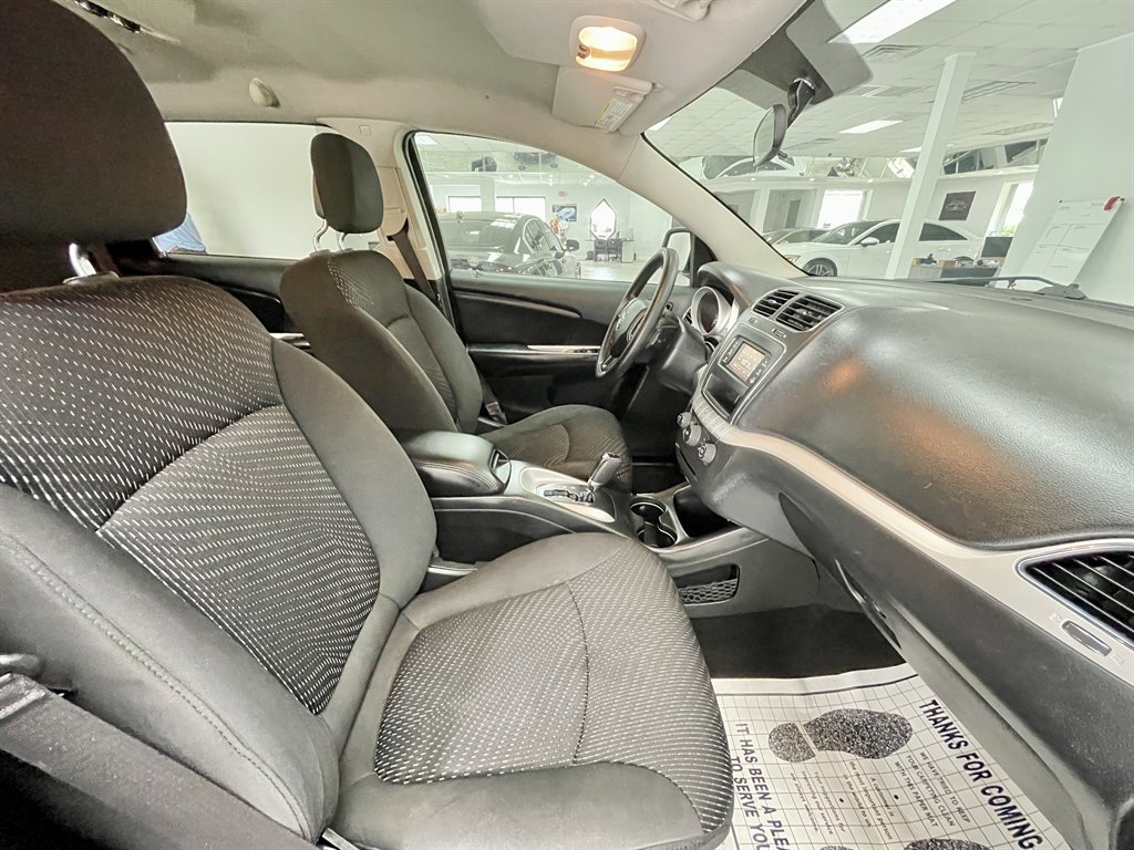 2016 Dodge Journey - $5,998