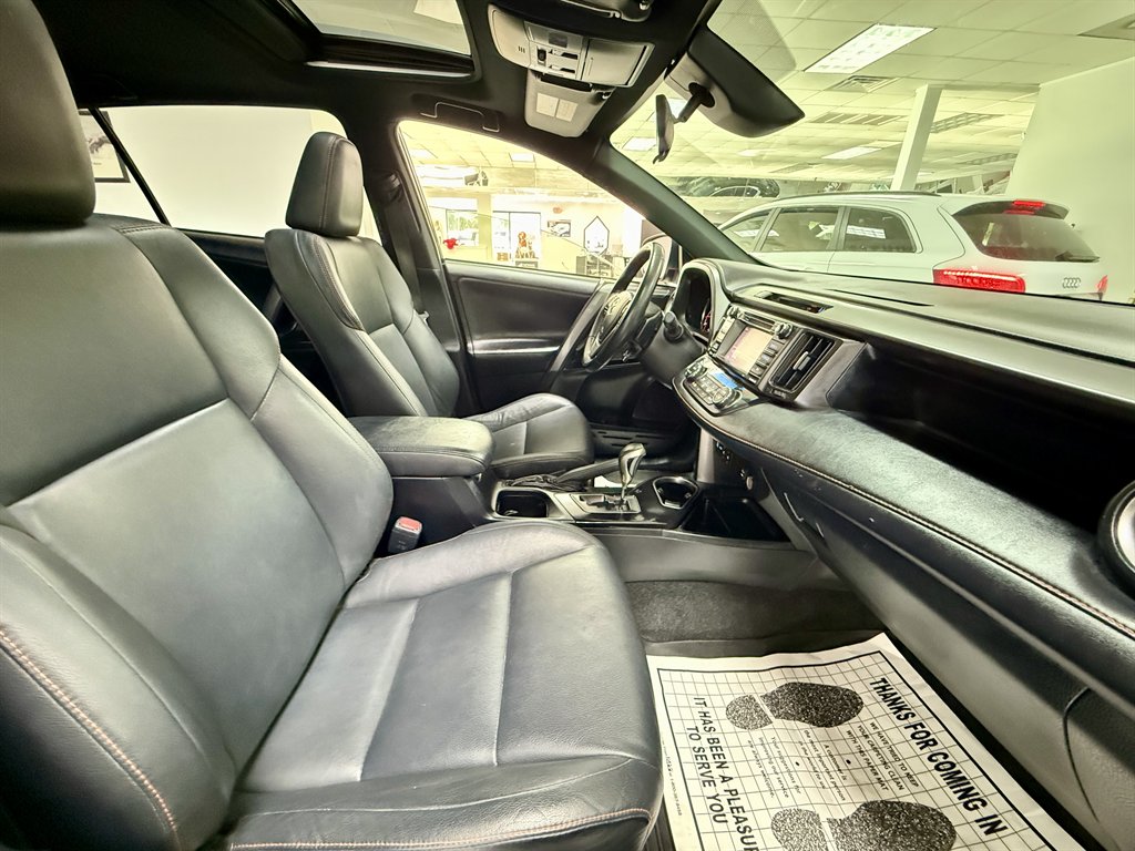 2017 Toyota RAV4 - $16,998
