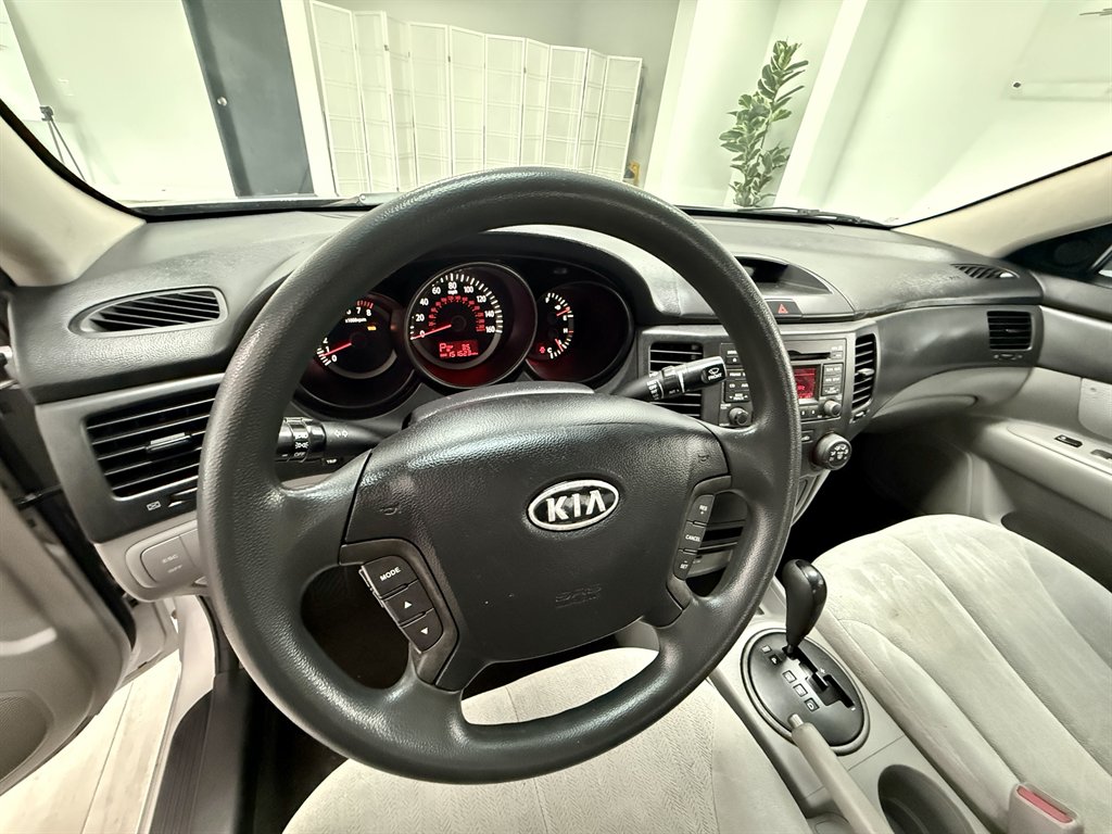 2009 Kia Optima - $4,998