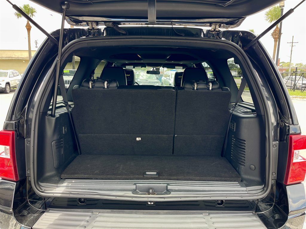 2015 Ford Expedition - $11,998