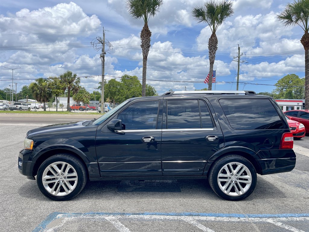 2015 Ford Expedition - $11,998