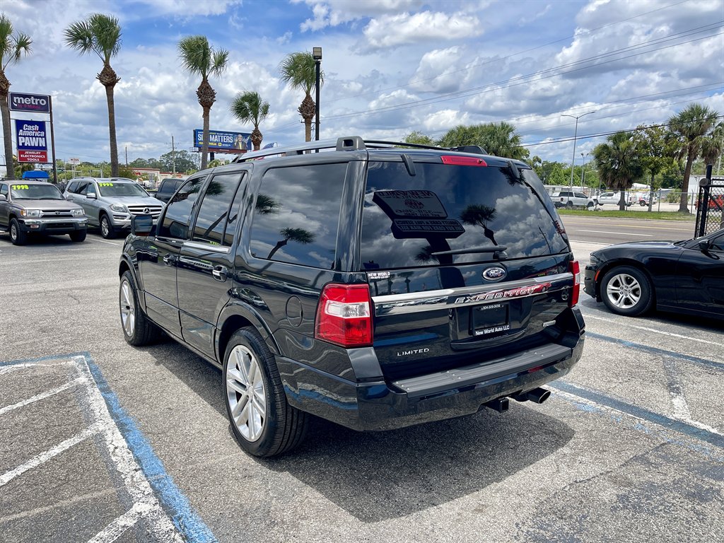2015 Ford Expedition - $11,998