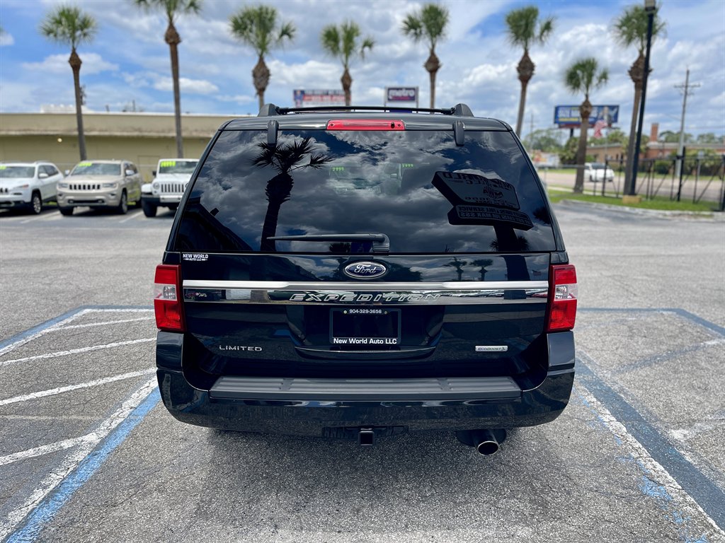 2015 Ford Expedition - $11,998