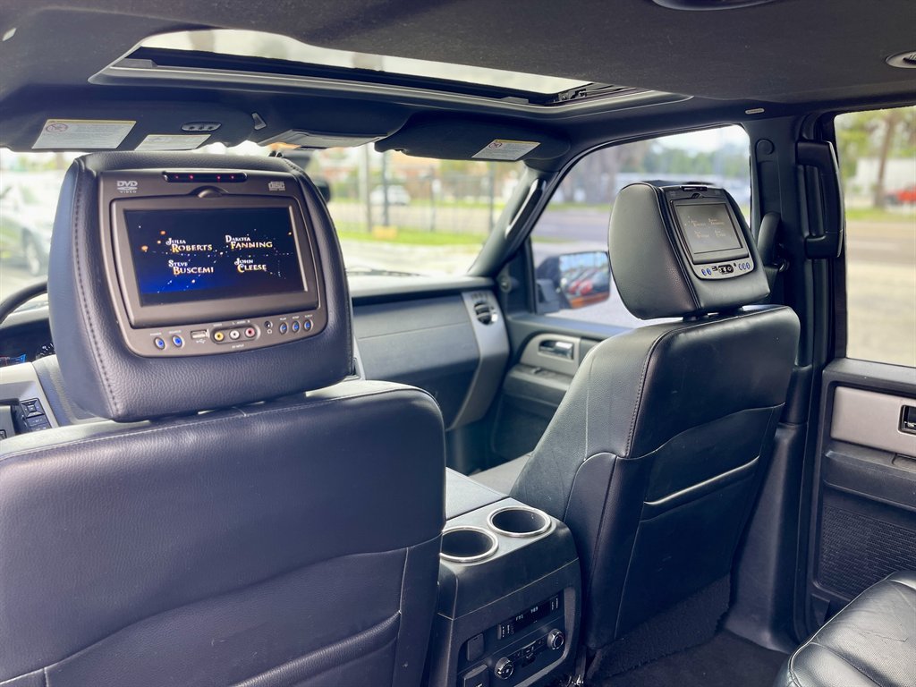 2015 Ford Expedition - $11,998