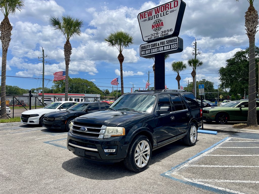 2015 Ford Expedition - $11,998