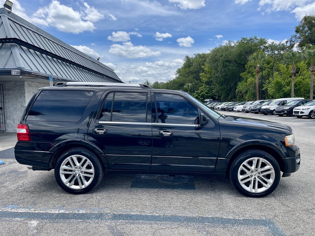 2015 Ford Expedition - $11,998