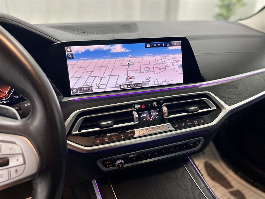 2020 BMW X7 - $29,998
