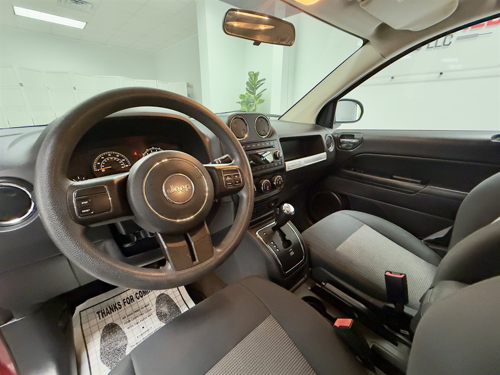 2015 Jeep Compass - $7,998