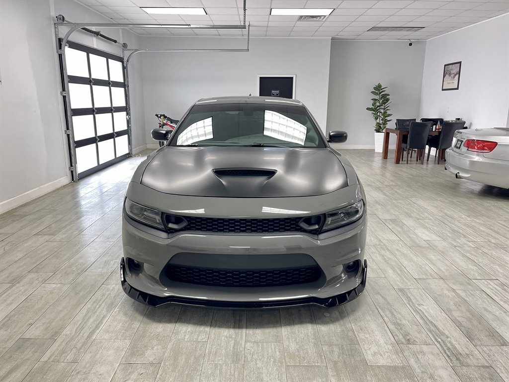 2019 Dodge Charger - $27,998