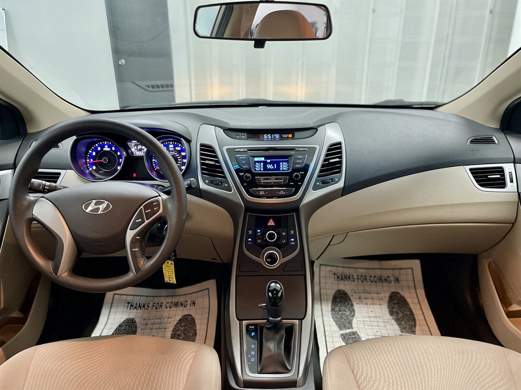 2016 Hyundai Elantra - $6,998