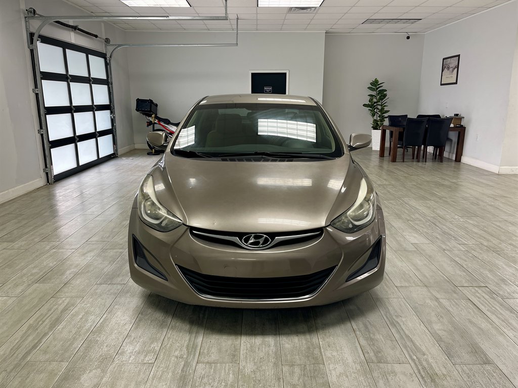 2016 Hyundai Elantra - $6,998