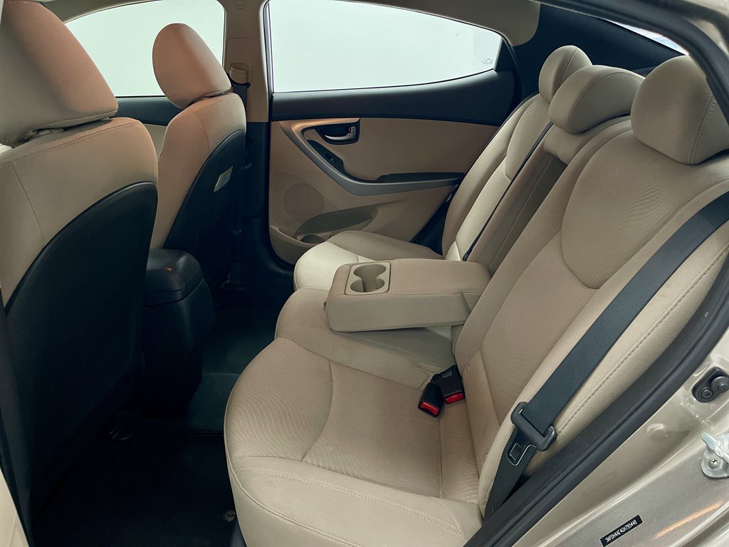 2016 Hyundai Elantra - $6,998
