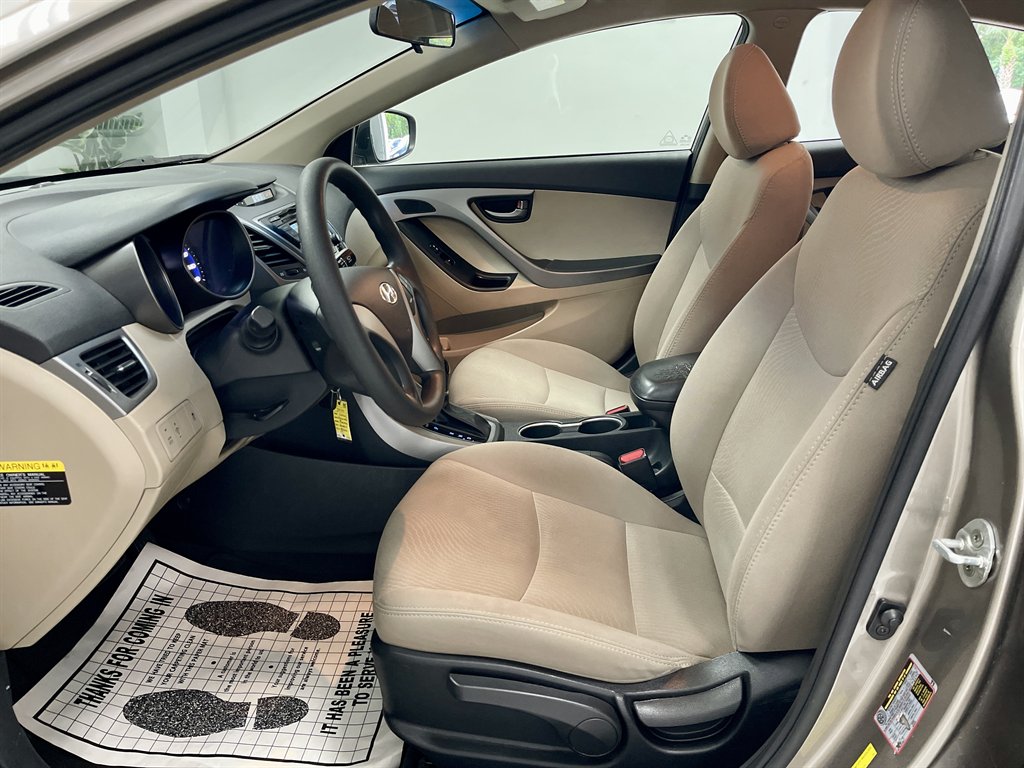 2016 Hyundai Elantra - $6,998