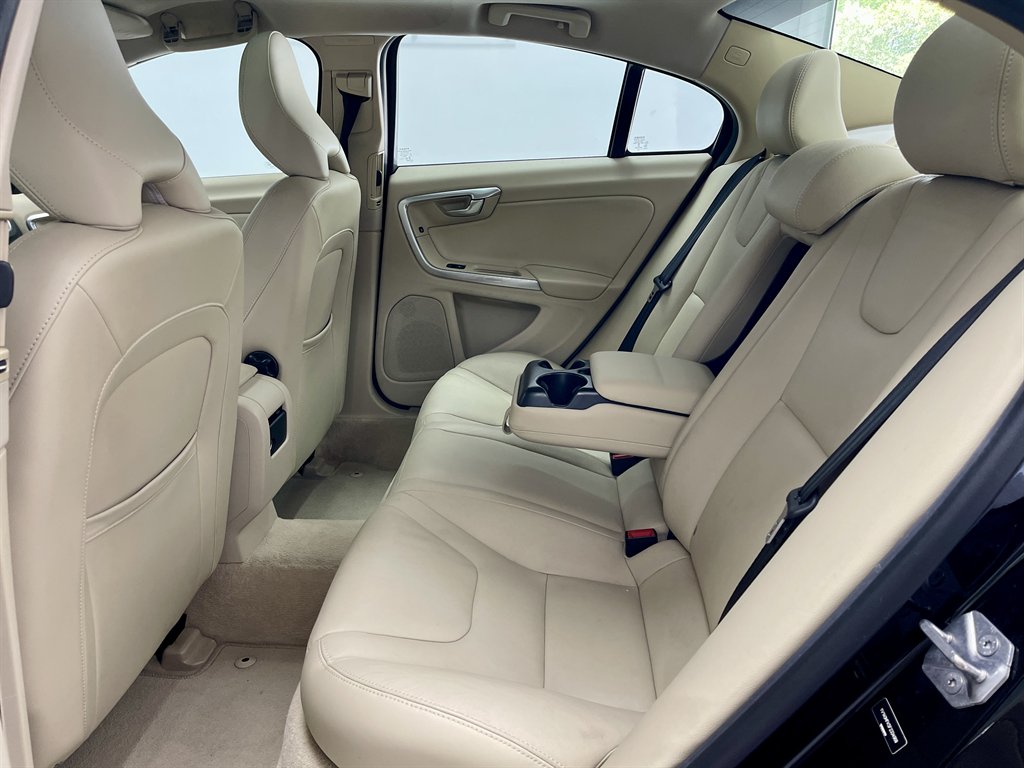 2015 Volvo S60 - $8,998