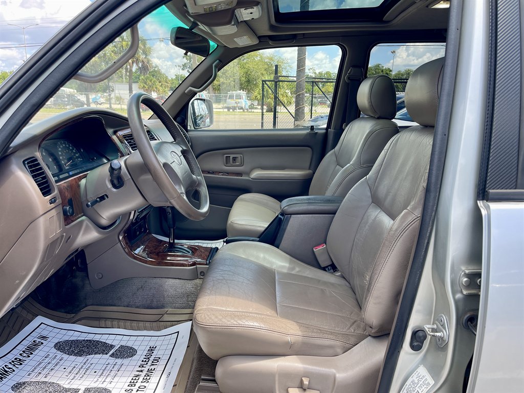 2000 Toyota 4Runner - $3,998