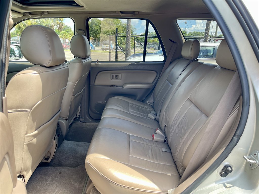 2000 Toyota 4Runner - $3,998
