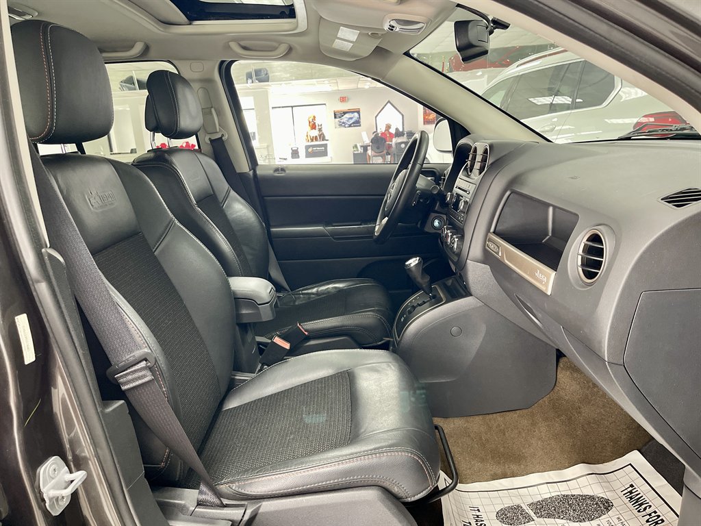 2016 Jeep Compass - $8,998
