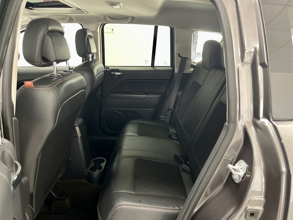 2016 Jeep Compass - $8,998