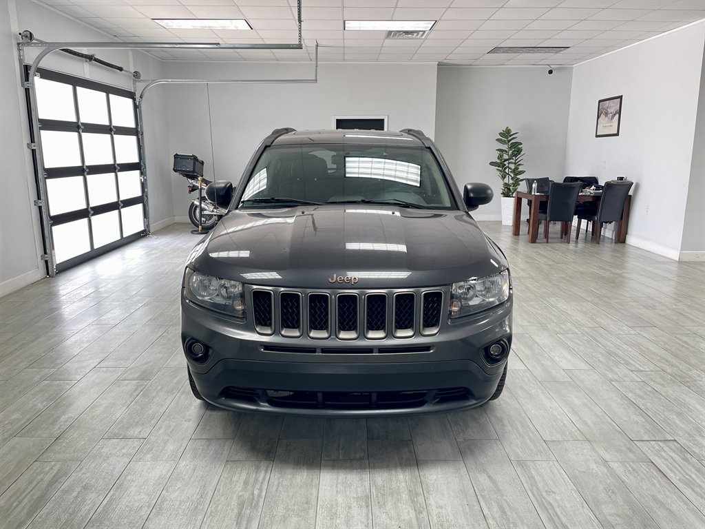 2016 Jeep Compass - $8,998