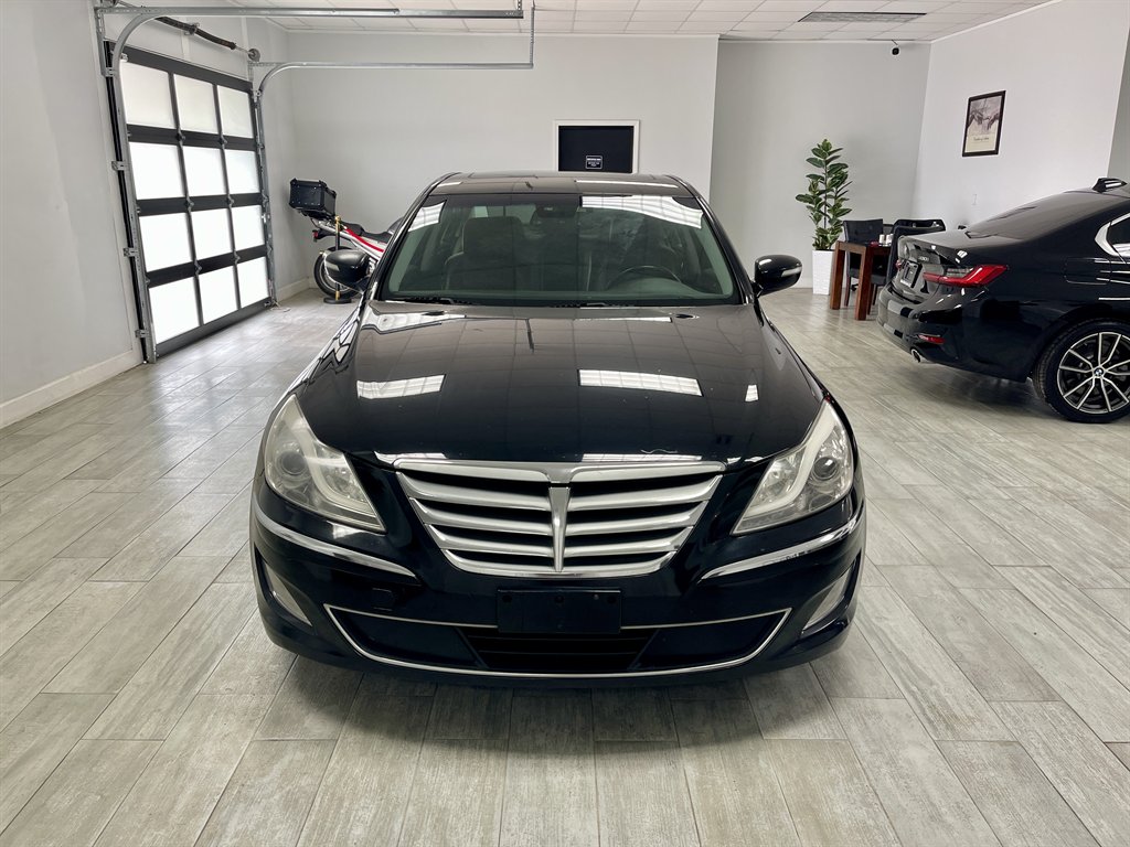 2012 Hyundai Genesis - $5,998