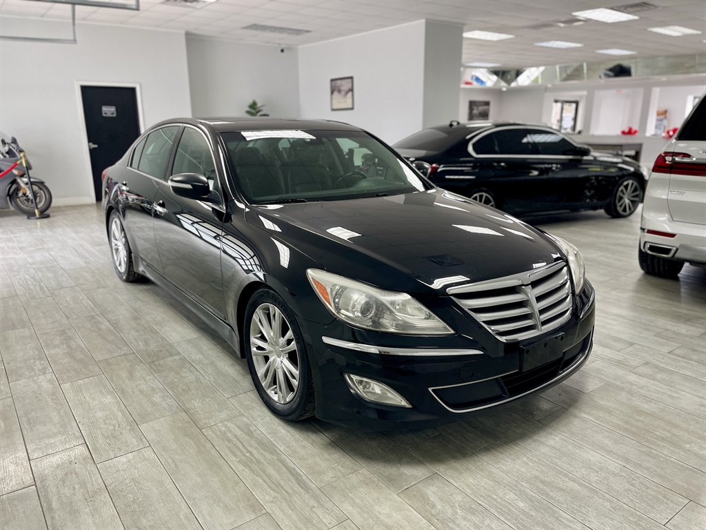 2012 Hyundai Genesis - $5,998
