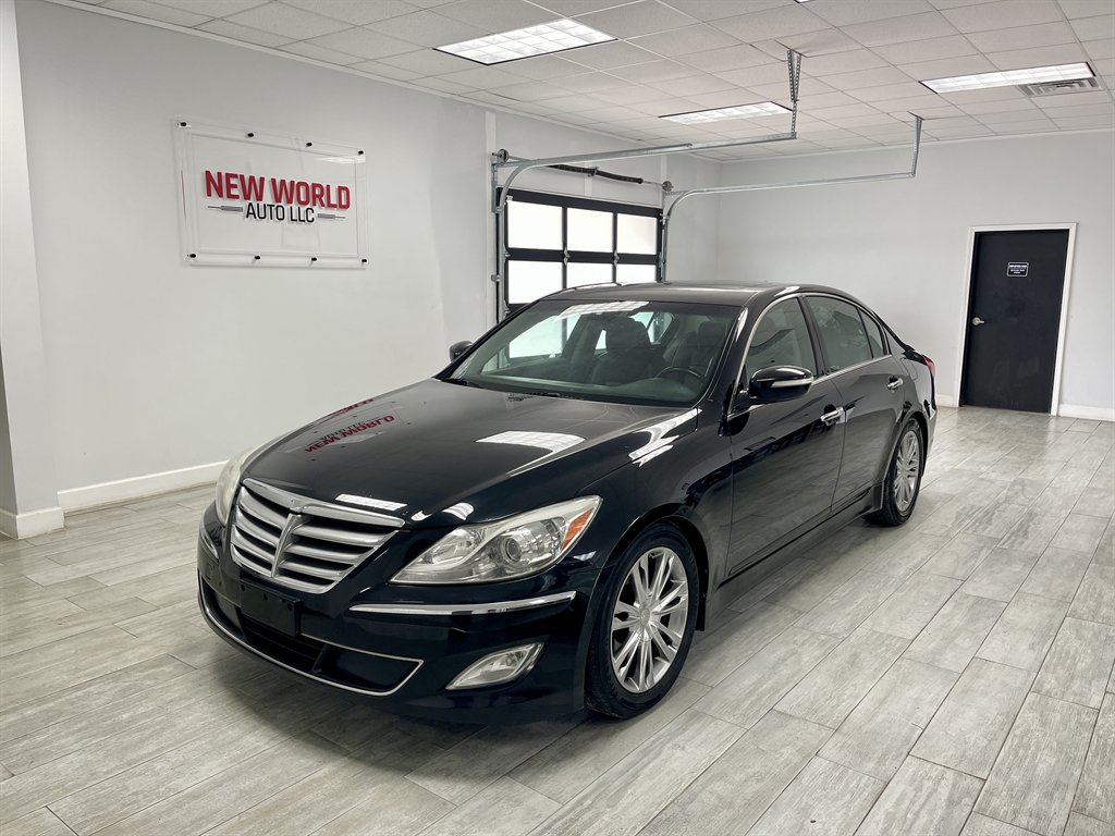 2012 Hyundai Genesis - $5,998