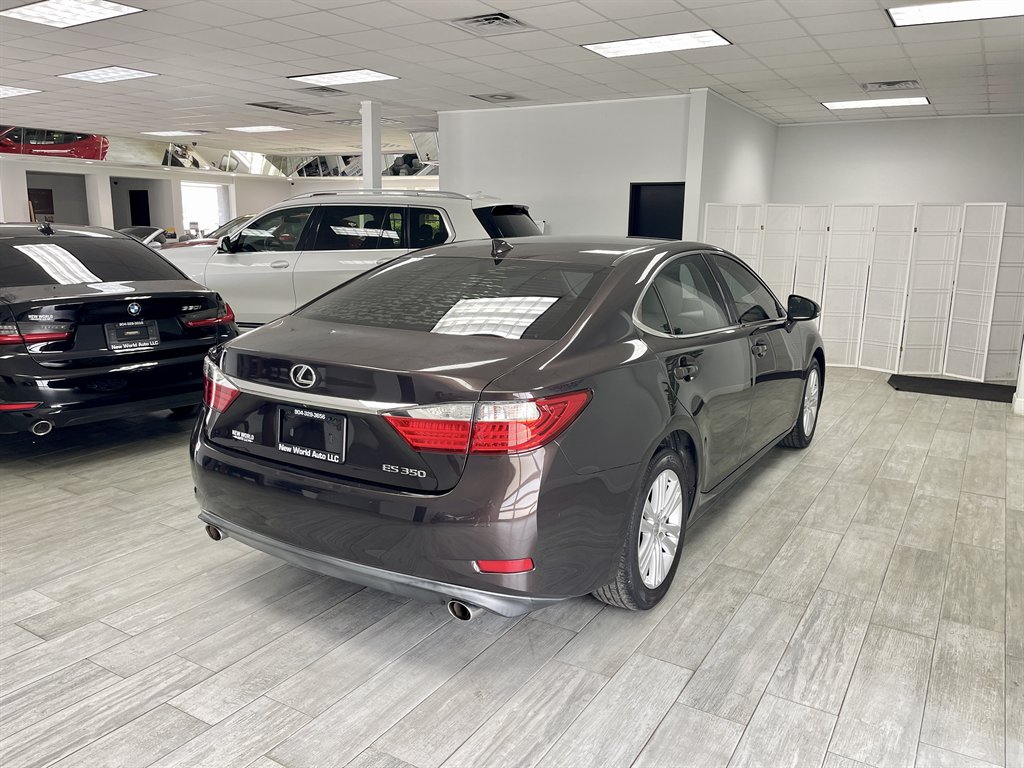 2015 Lexus ES - $15,998