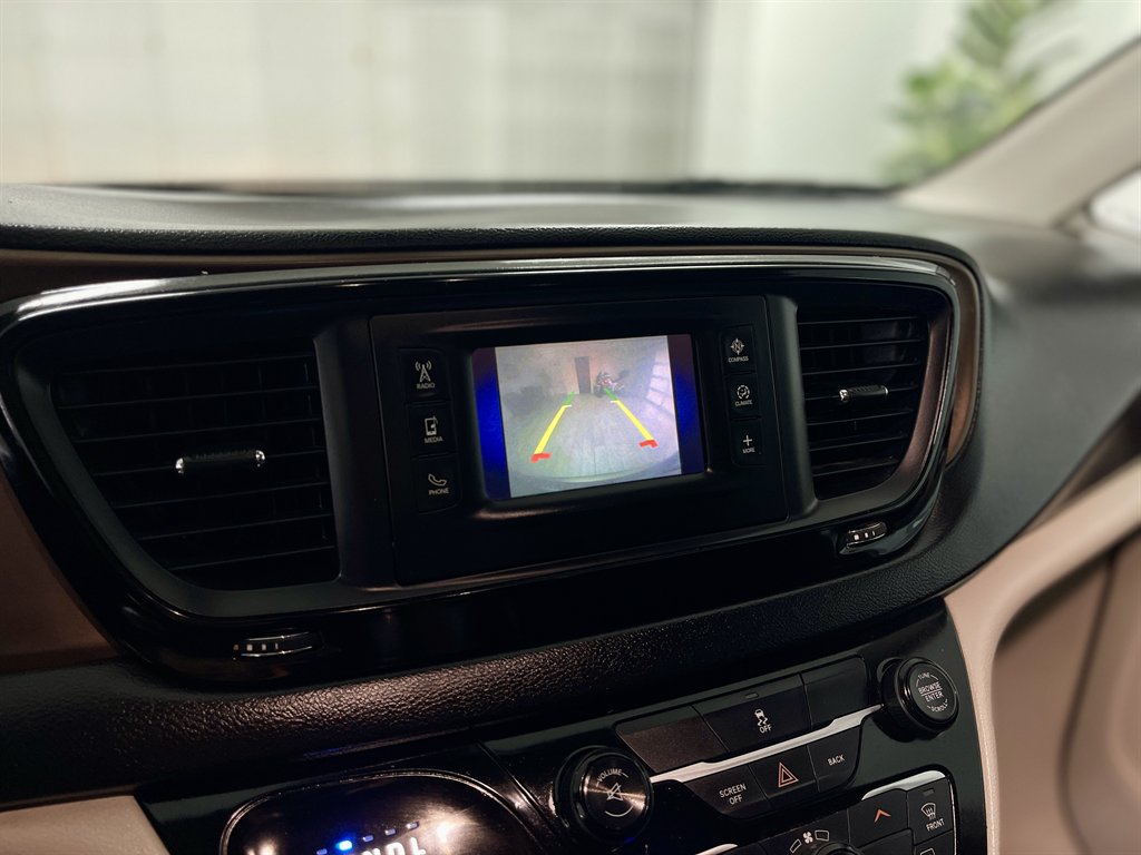 2017 Chrysler Pacifica - $9,998