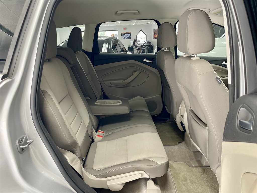 2013 Ford Escape - $5,998