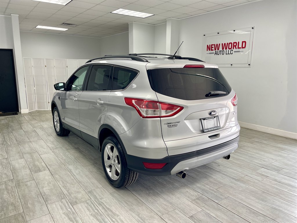 2013 Ford Escape - $5,998