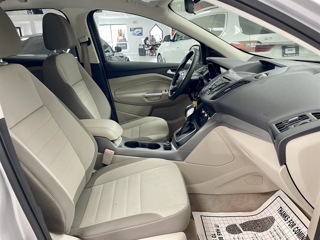 2013 Ford Escape - $5,998