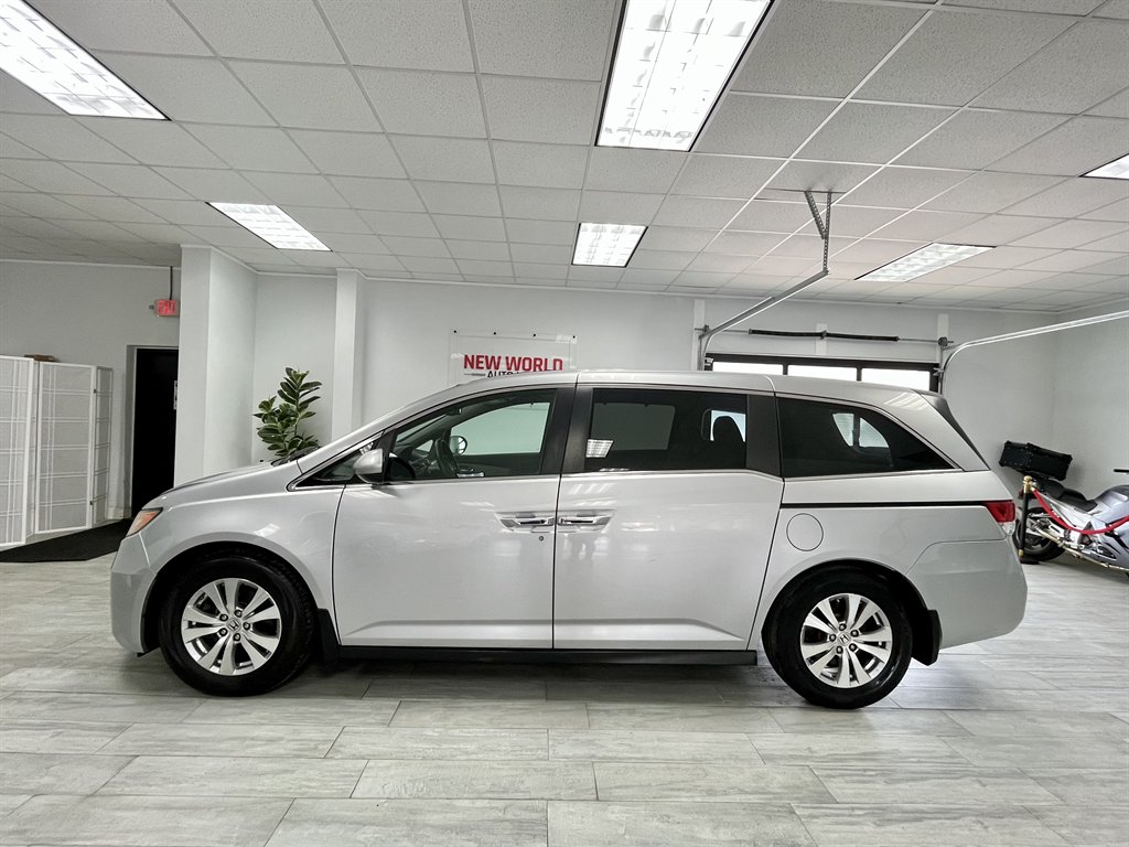 2015 Honda Odyssey - $11,998