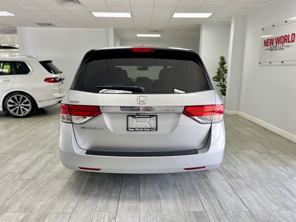 2015 Honda Odyssey - $11,998