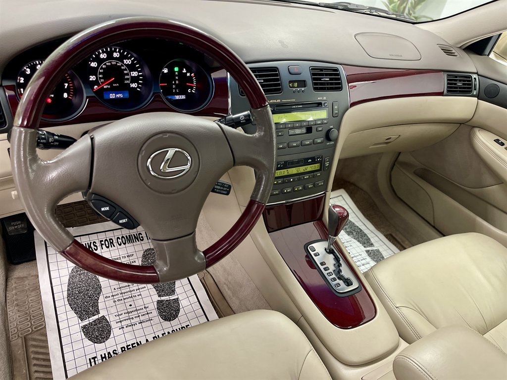 2004 Lexus ES - $8,998