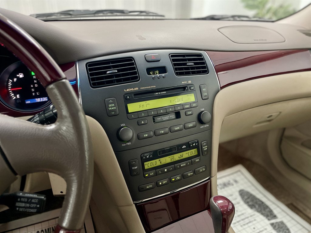 2004 Lexus ES - $8,998