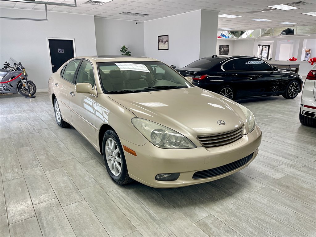 2004 Lexus ES - $8,998